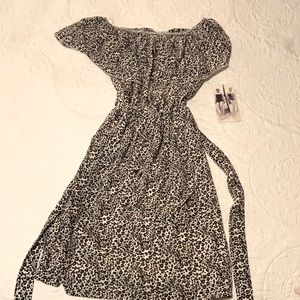 Honey and Rosie dress| Size xs | New with tags!! | cute summer dress|